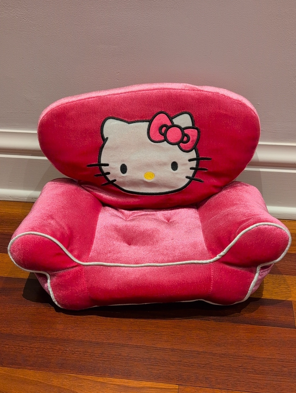 Hello Kitty Build A Bear Workshop Hot Pink Plush Chair
